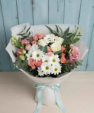 Букет цветов из:  Розы, Лизиантусы и Хризантемы в Нижнедевицком
