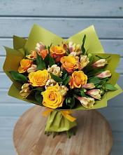 Букет цветов из:  Альстромерии и Розы в Нижнедевицком