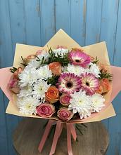 Букет цветов из:  Розы, Герберы и Хризантемы в Нижнедевицком
