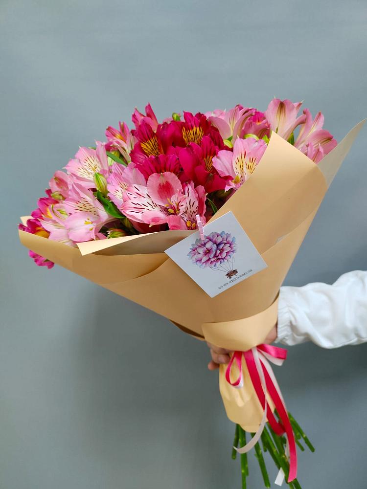 Букет цветов из: Альстромерии в Нижнедевицком