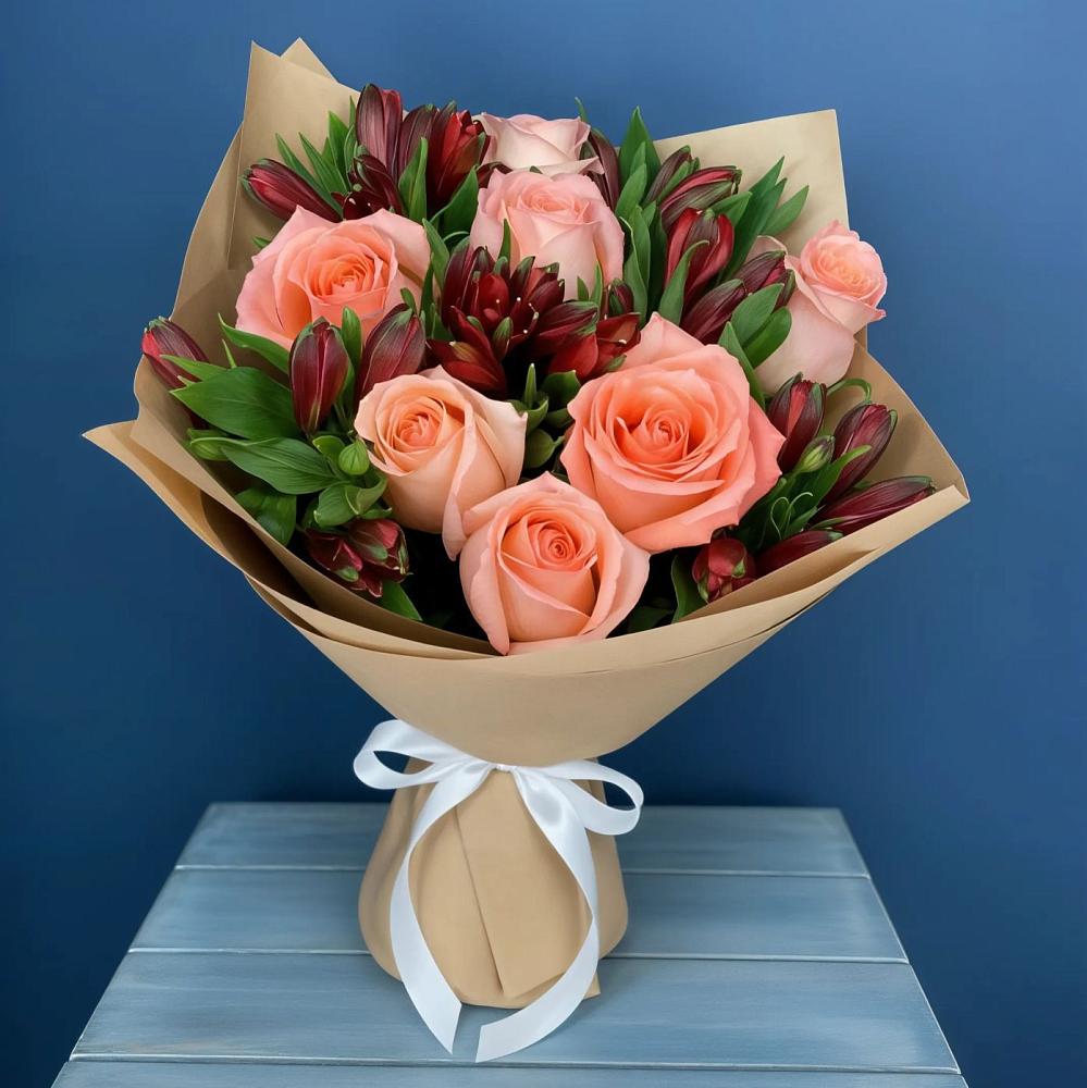 Букет цветов из: Розы и Альстромерии в Нижнедевицком