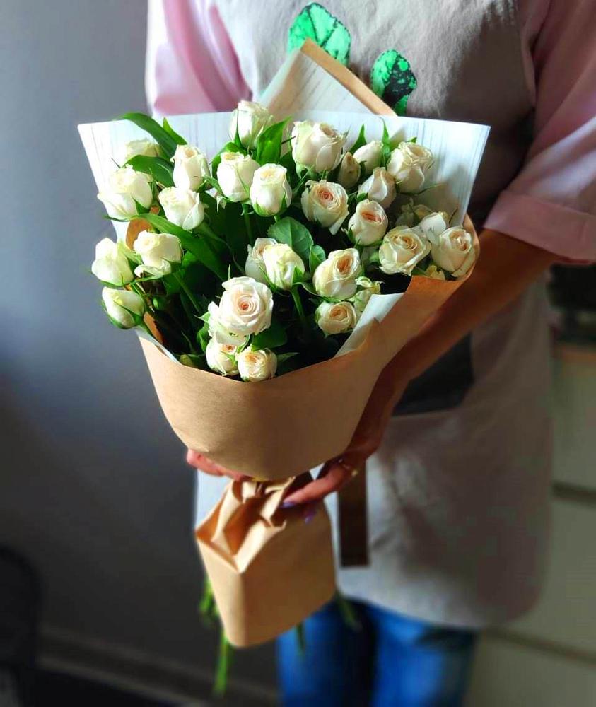 Букет цветов из: Розы в Нижнедевицком