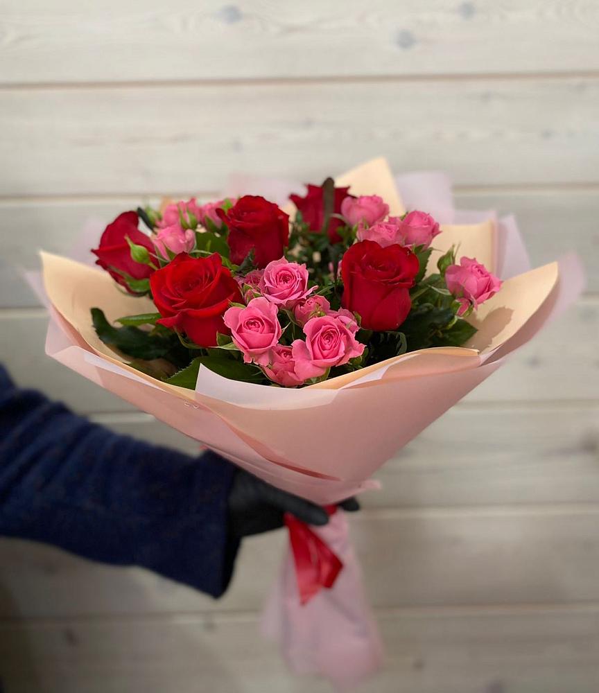 Букет цветов из: Розы в Нижнедевицком